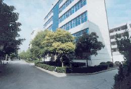 湖北省一輕工業(yè)學(xué)校