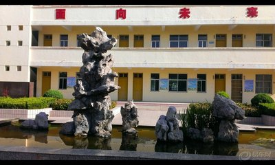 襄樊市體育運(yùn)動(dòng)學(xué)校