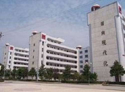 黃岡職業(yè)技術(shù)學(xué)院中專部
