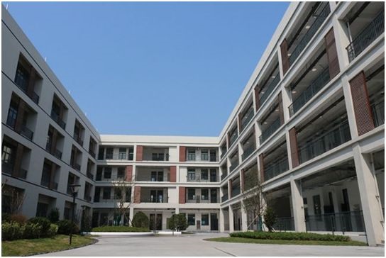 黃石市商業(yè)服務(wù)技工學(xué)校