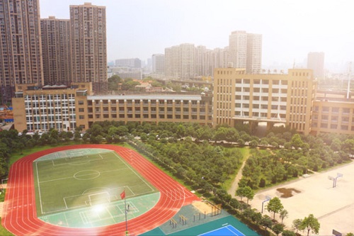 湖北省輕工業(yè)技工學校