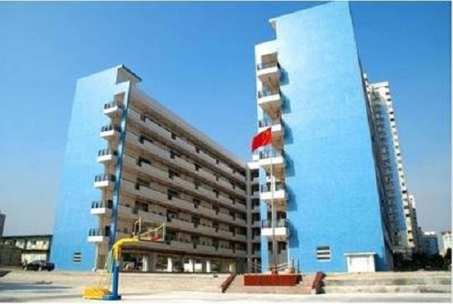 仙桃市金園職業(yè)高級(jí)中學(xué)