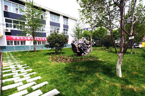 春季校園 (21).jpg