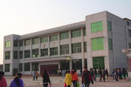 黃岡勞動(dòng)技工學(xué)校.jpg