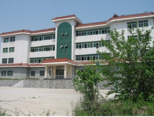 安陸市中等職業(yè)技術學校.jpg