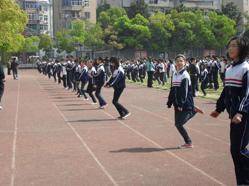 孝感市楚天職業(yè)學(xué)校.jpg