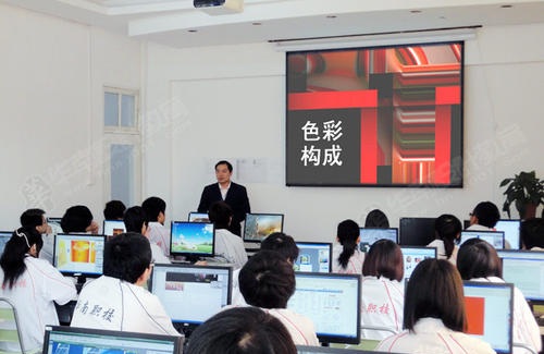 平面設(shè)計(jì)與產(chǎn)品造型.jpg