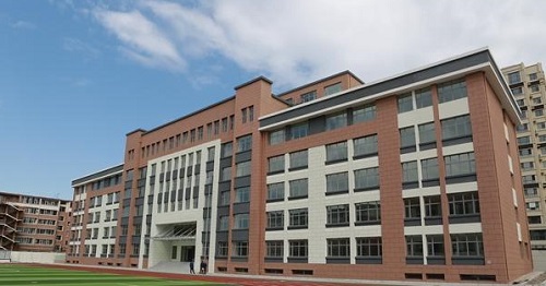 襄樊楚才印刷中專學(xué)校.jpg
