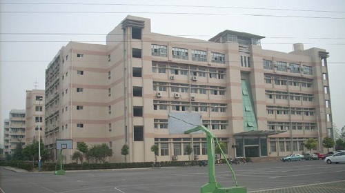 湖北省體育運動學(xué)校.jpg