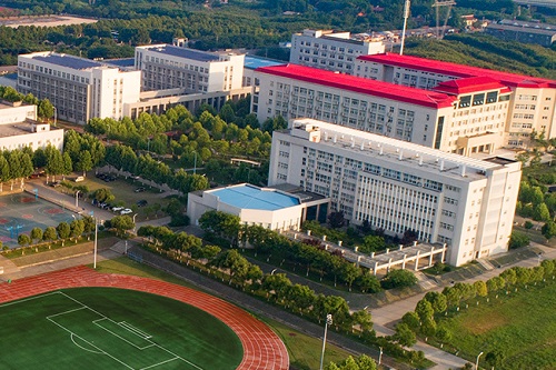 湖北水利水電職業(yè)技術學院.jpg