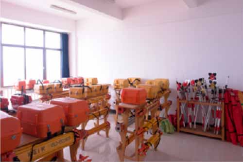 建筑工程測量實訓室湖北城建職技.jpg