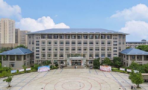 鄂州電子科技學(xué)校.jpg