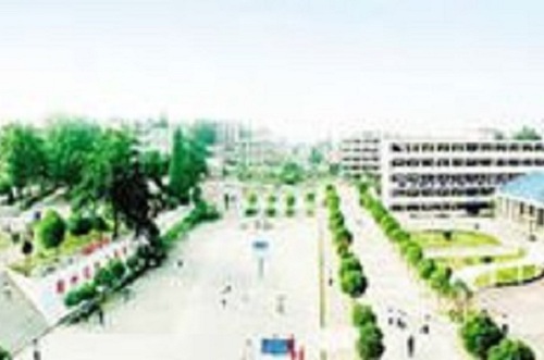 隨州機電工程學(xué)校.jpg