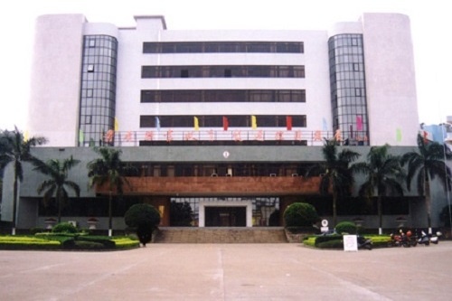 赤壁計算機中等職業(yè)技術(shù)學(xué)校.jpg