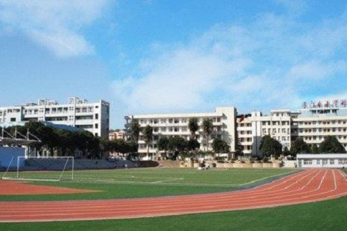 紅安縣技工學(xué)校.jpg