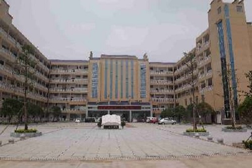 紅安理工中等專業(yè)學校.jpg