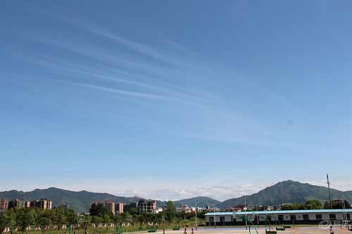 黃州理工中等專業(yè)學(xué)校.jpg