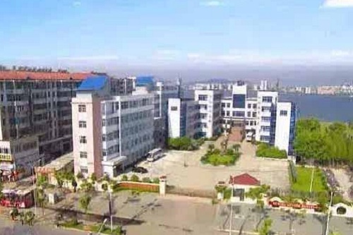 湖北省鄂州中等專業(yè)學(xué)校.jpg