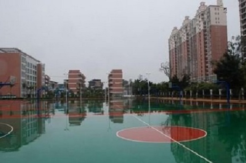 十堰機(jī)械工業(yè)學(xué)校.jpg