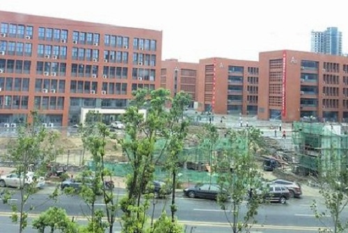 十堰藝術(shù)學(xué)校.jpg