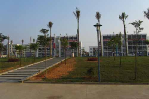 廣水衛(wèi)生學校.jpg