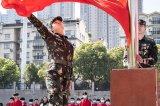 武漢市建設(shè)學(xué)校升旗儀式