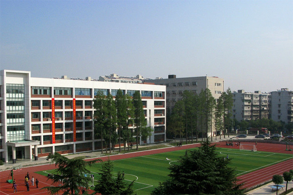 鄭州鐵路技師學(xué)院